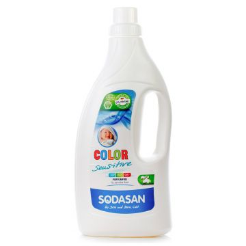 Средство для стирки детских изделий Sodasan из цветных тканей и для чувствительной кожи жидкое 1,5 л