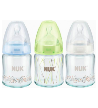 Бутылочка для кормления Nuk First Choice Plus стекло, 120 мл с силиконовой соской р-р 1, со средним отверстием для пищи М