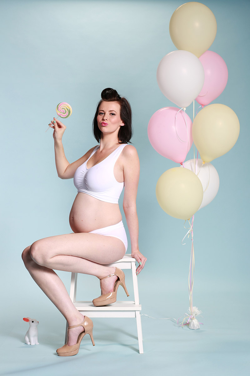 Бесшовный бюстгальтер Carriwell для беременных, белый M 3551