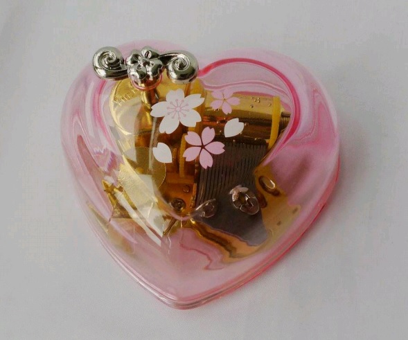 LF19406 Музыкальная шкатулка "Сердце" (розовый)