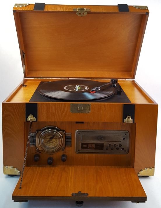 Музыкальный центр 3 в 1 в стиле ретро "Пиратский Сундук"