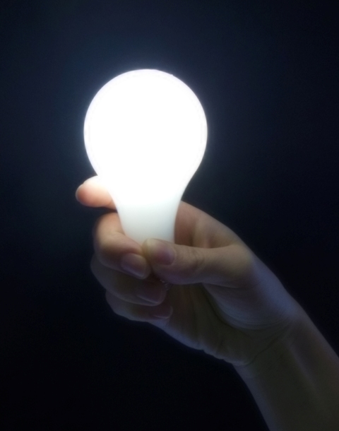 M027 Магическая лампочка